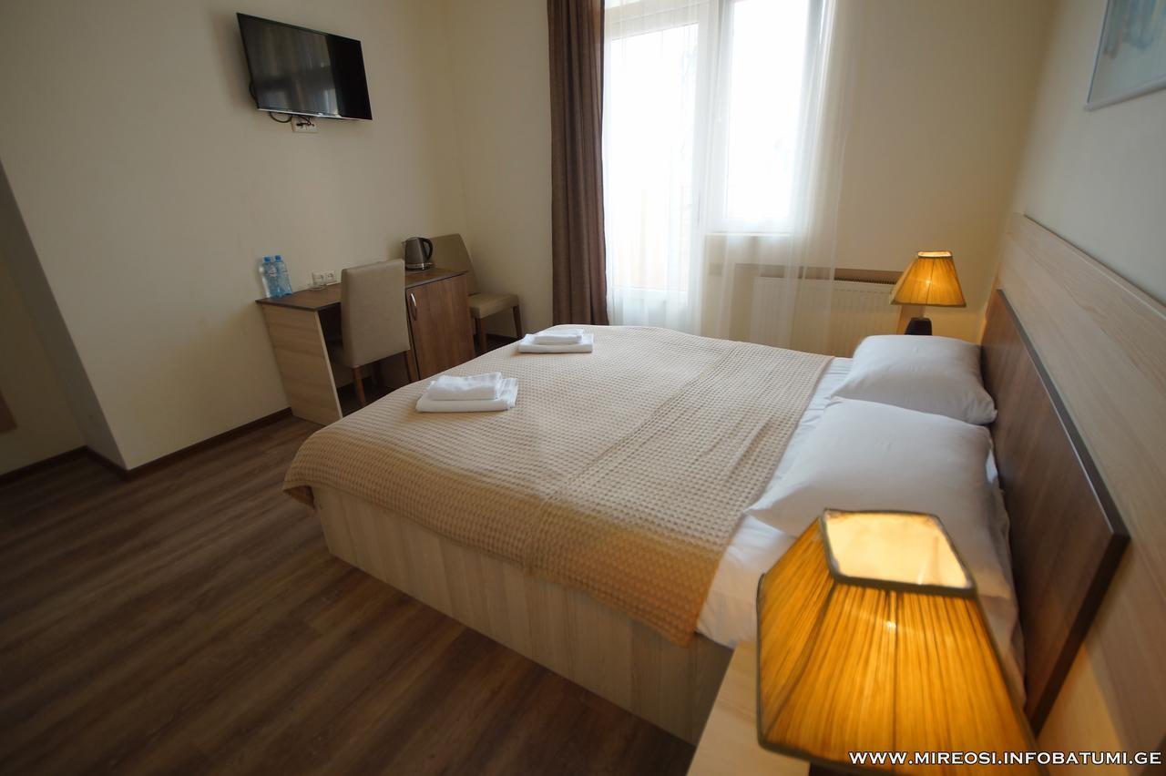 Hotel Mireosi 바투미 외부 사진