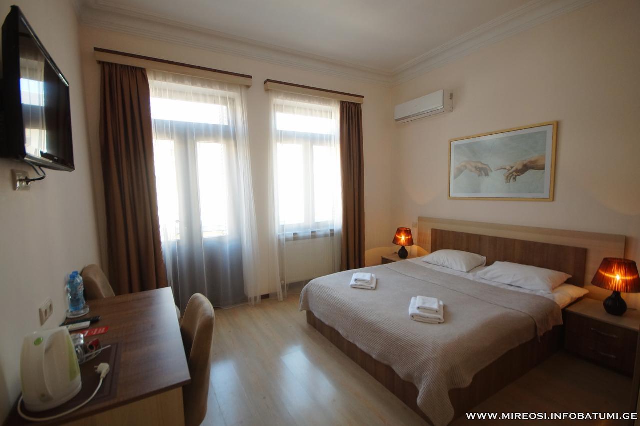 Hotel Mireosi 바투미 외부 사진