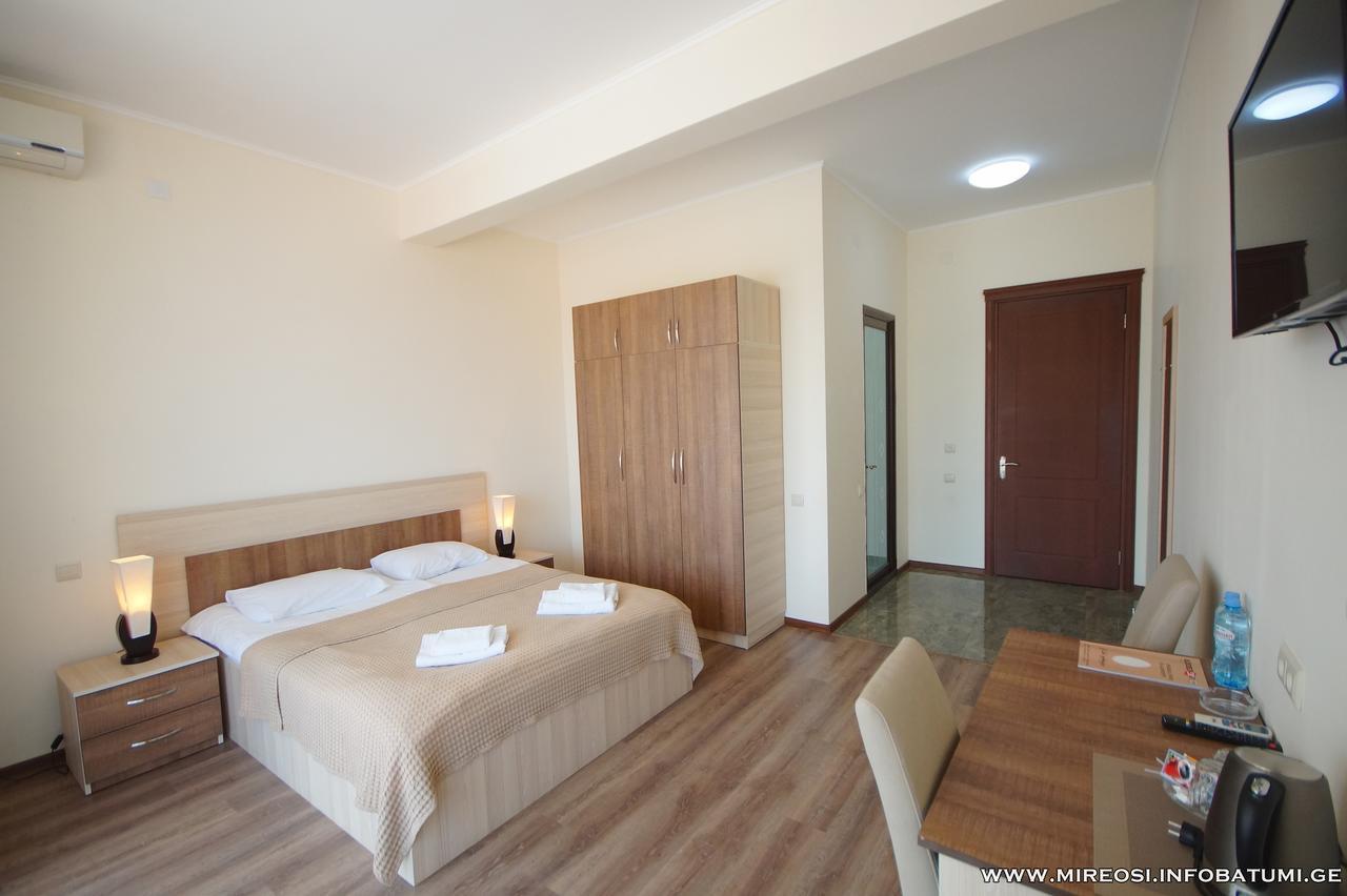 Hotel Mireosi 바투미 외부 사진